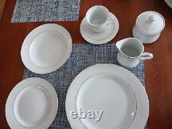 Dinnerware setting for eight (8)