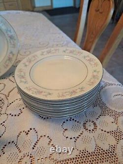 Dynasty Fine China Vintage Rapture Pattern Dinnerware 36 Piece Grouping