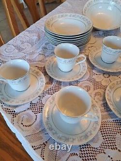 Dynasty Fine China Vintage Rapture Pattern Dinnerware 36 Piece Grouping