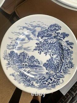 Enoch Wedgwood Countryside 20-Piece Bone China Dinner Set Service for 4