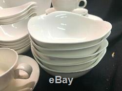 Eva Zeisel Hallcraft White Dinnerware Set of 46 Pieces Very Rare! Mid Century