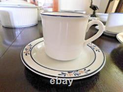 Everyday dish set 46 pieces, 8 place settings, 3 Serving dishes white-blue