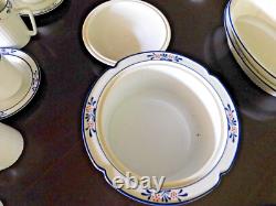 Everyday dish set 46 pieces, 8 place settings, 3 Serving dishes white-blue