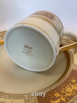 FANCY Mikasa Fine China Dinnerware Pompadour Taupe, 4 Place Settings (20 pcs)