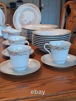 Fairfield Porcelain Dinnerware Pattern Symphony Butterfly Floral 45 Pieces