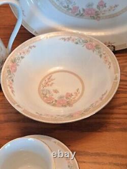 Fairfield Porcelain Dinnerware Pattern Symphony Butterfly Floral 45 Pieces