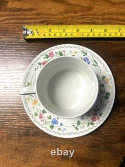 Farberware English Garden 1993 225A Dinnerware Set Service for 10, 57 Pieces