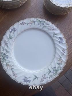 FarberwareWhiteChristmas'95 Dinnerware Set 41-pc Katherine Bukovskiy Mugs Bowls