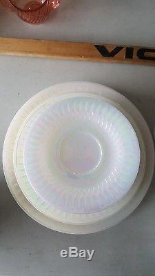 Federal Glass 26 Piece Set White Opalescent Moonglow Iridescent Dinnerware