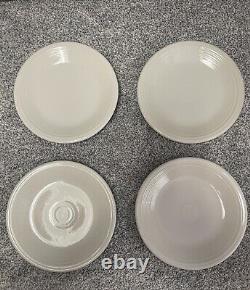 Fiesta 20 Piece Classic Dinnerware Set Fiestaware USA White