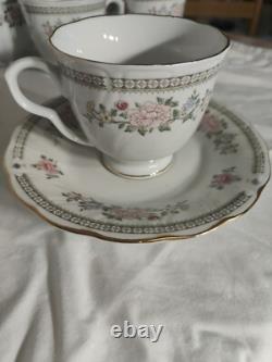 Fine china sets for 8