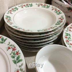 GIBSON 40 Piece Dinnerware Set + 40 Piece Flatware Set Christmas Holly & Berry