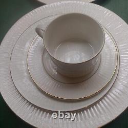 Gibson Claremont Gold Dinnerware 4 Place Settings Ivory Base Gold Trim 20 Pieces