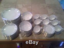 Gibson Holiday Charm 80 Piece Dinnerware Set Dish Plate & Cup (Christmas Set)