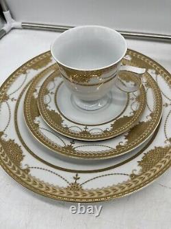 Grand Duchess 65 piece Dinner Set Pegasus Fine Porcelain Dinnerware Gold/White
