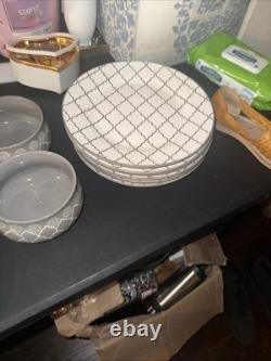 Gray White Geometric Ceramic Seven-Piece Dinner Set with Bowls Plates