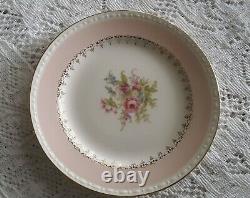 HOMER LAUGHLIN GEORGIAN EGGSHELL DINNERWARE SERVICE 100 Piece Set