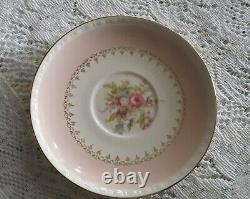 HOMER LAUGHLIN GEORGIAN EGGSHELL DINNERWARE SERVICE 100 Piece Set