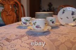 Haviland CFH/GDM Antique Porcelain Dinnerware Grouping 28 Pieces Lilac Pattern