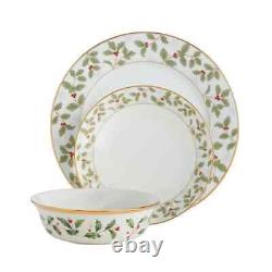 Holly and Berry Gold White Porcelain 12-Piece Dinnerware set (Service for 4)