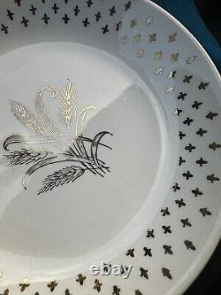 Homer Laughlin Golden Wheat Fleur De Lis Plate Dinnerware Lot