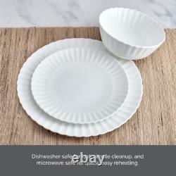 Isadora Scalloped Bone China Lightweight Chip Resistant 12 Piece Dinnerware Set