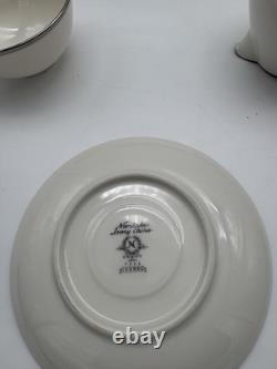 Ivonne by Noritake (7522) 79 piece set