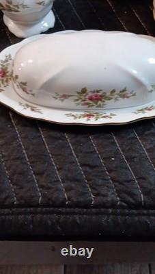 Johann Haviland Traditions Fine China Dinner Set Floral Porcelain White Pink