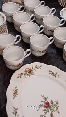 Johann Haviland Traditions Fine China Dinner Set Floral Porcelain White Pink