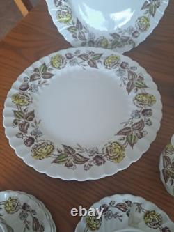 Johnson Brothers Ironstone Vintage Fairwood Floral Pattern 33 Piece Grouping