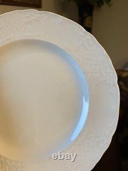 Johnson Brothers Richmond White Place Setting / 19 Pcs