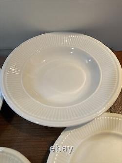Joshua Maxwell DIANE 40 Pc White Dinnerware Set Dinner Salad Plates Bowls Cups
