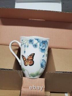 Lenox Butterfly Meadow Blue 18-Piece Dinnerware Set Service for 6 Plates & Mugs