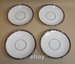 Lenox Classic Collection Pearlescence Platinum 21 Pc Dinner Set Excellent