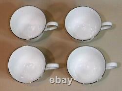 Lenox Classic Collection Pearlescence Platinum 21 Pc Dinner Set Excellent