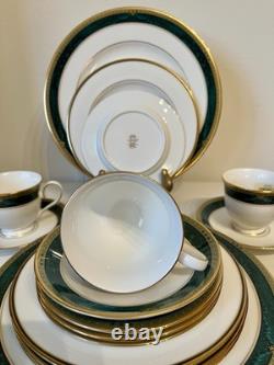 Lenox Classic Edition Collection Dinnerware 5pc Place Settings Service for 4