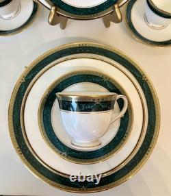 Lenox Classic Edition Collection Dinnerware 5pc Place Settings Service for 4