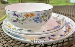 Lightweight Bone China 12 Piece Dinnerware Plate Bowl Set Service for 4