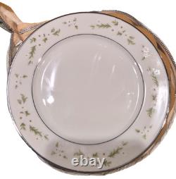 Luxury Complete 48-Piece Vintage Hutschenreuther Selb Bavaria Germany Set