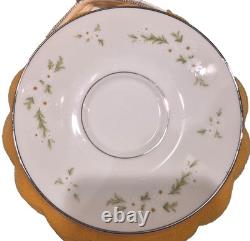 Luxury Complete 48-Piece Vintage Hutschenreuther Selb Bavaria Germany Set