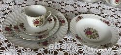 Lynns Fine China Dinnerware Set 8 Place Setting- 45 Pieces FLOWERS