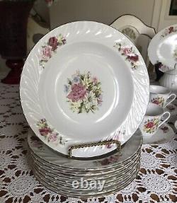 Lynns Fine China Dinnerware Set 8 Place Setting- 45 Pieces FLOWERS