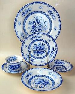 MARUTA Chatham, 6 Pcs Dinnerware Set, Kasuga Ware, White & Blue Floral