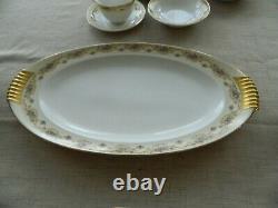 Meito China Windsor Dinnerware Set for (8) with4 Serving Pieces TOTE