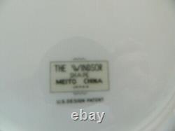 Meito China Windsor Dinnerware Set for (8) with4 Serving Pieces TOTE