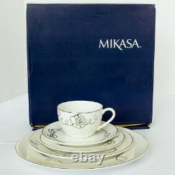 Mikasa China Dinnerware Love Story Rose 5 Piece Place Setting New in Box