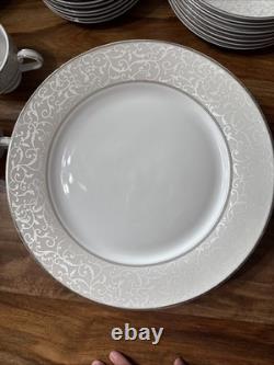Mikasa Dinnerware Set White Parchment 40-Piece Porcelain Serves 8 Elegant