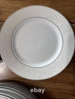 Mikasa Dinnerware Set White Parchment 40-Piece Porcelain Serves 8 Elegant