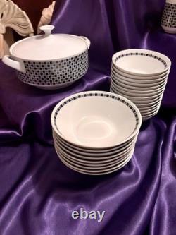 Mikasa Fine China Japan Accent Polka 5590 Mid Century Dinnerware Set Checkered