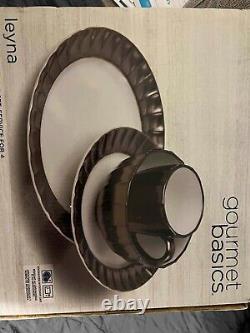 Mikasa Gourmet Basics Leyna 16 Pc Dinnerware Set